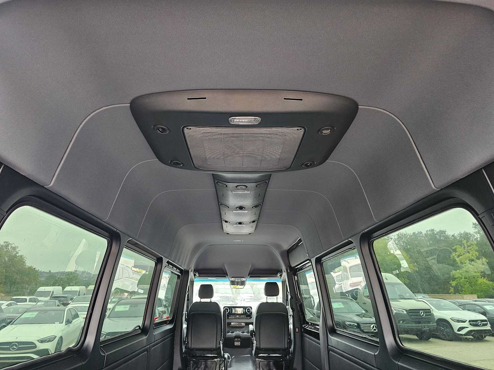 Used 2024 Mercedes-Benz Sprinter 3500 image 16