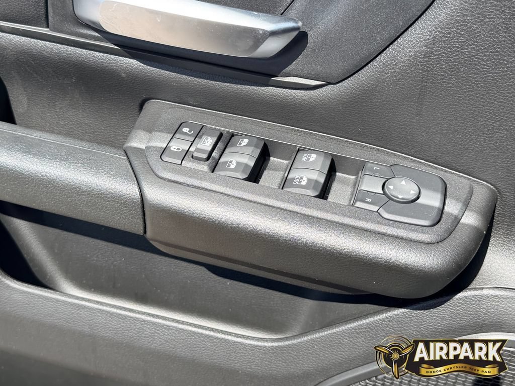 New 2026 RAM 1500 Warlock AWD/4WD image 17