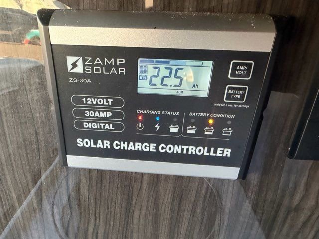 Used 2018 Mercedes-Benz Sprinter 3500 image 17