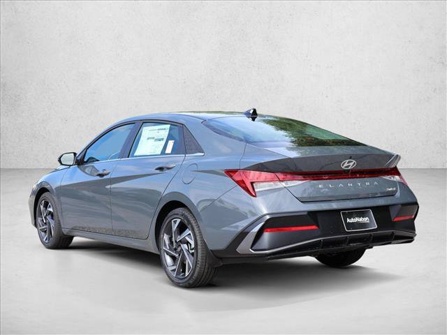 New 2026 Hyundai Elantra Limited FWD image 7