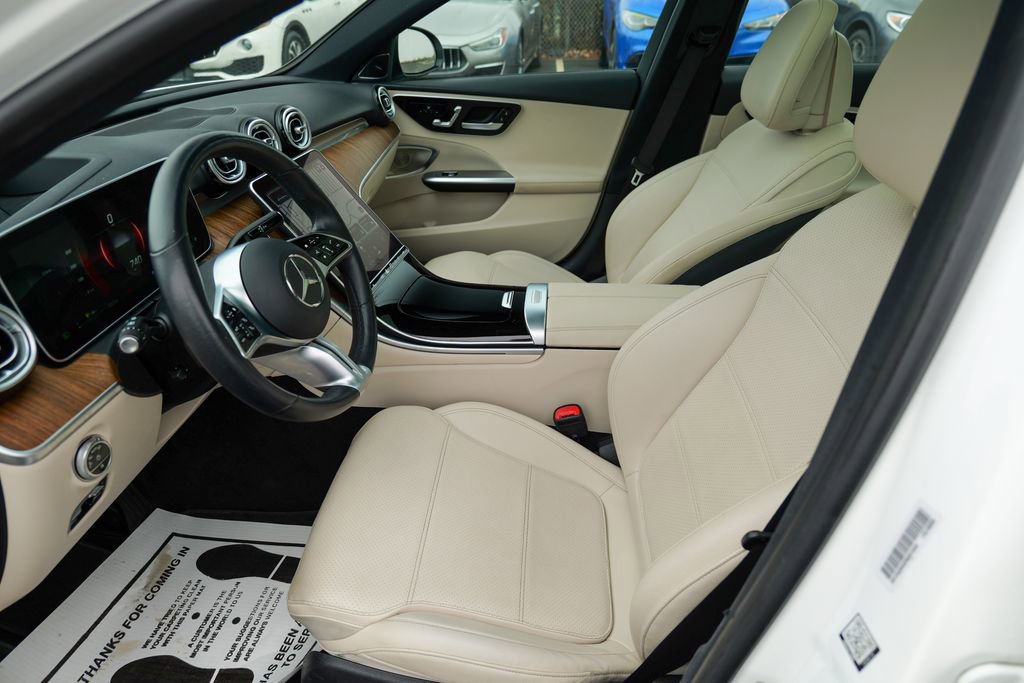 Used 2022 Mercedes-Benz C 300 4MATIC Sedan w/ Pinnacle Trim Package image 23