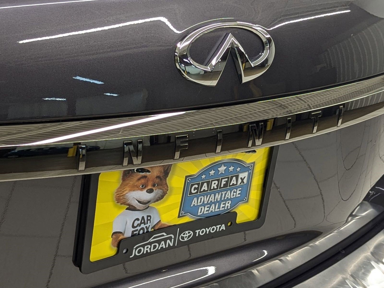 Used 2024 INFINITI QX80 Sensory image 38