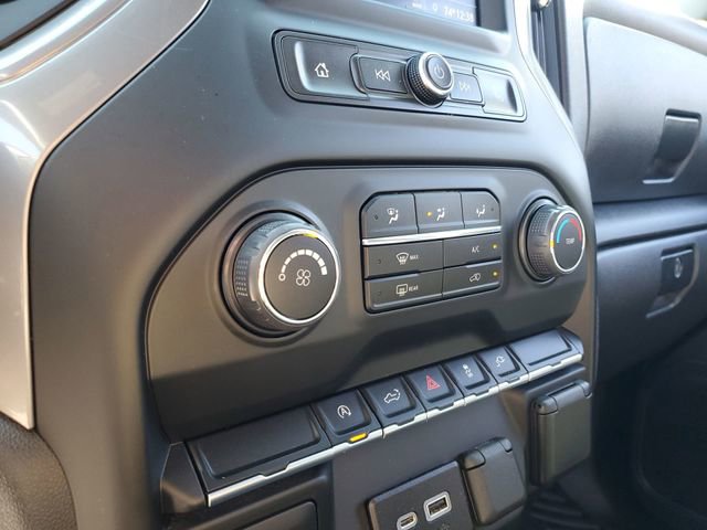 Used 2022 Chevrolet Silverado 1500 Custom w/ Safety Confidence Package image 22