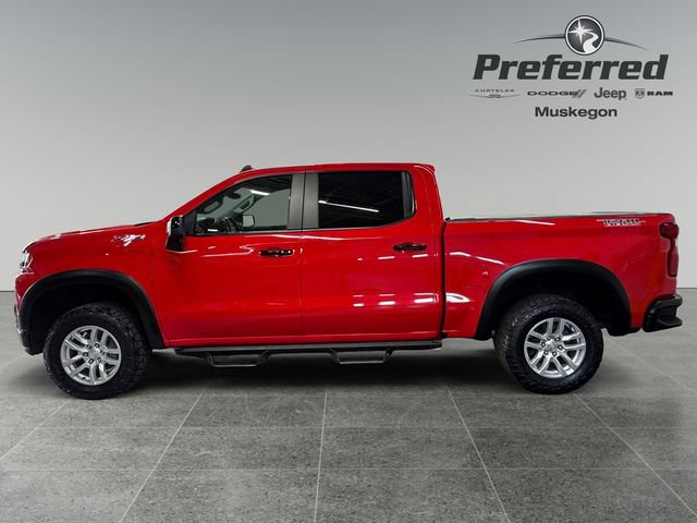 Used 2021 Chevrolet Silverado 1500 LT Trail Boss w/ Convenience Package II AWD/4WD image 9