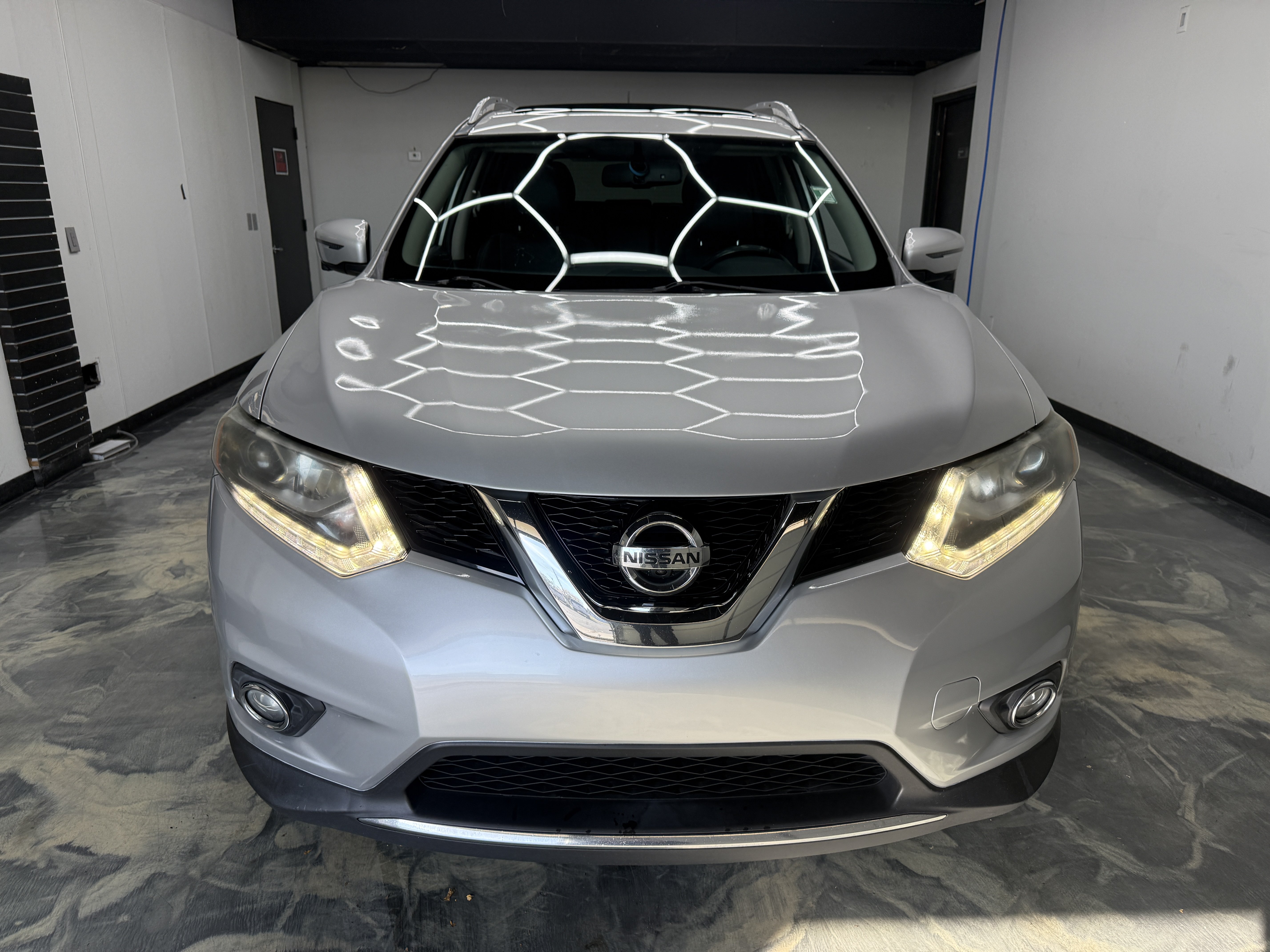 Used 2016 Nissan Rogue S w/ Appearance Package AWD/4WD image 7