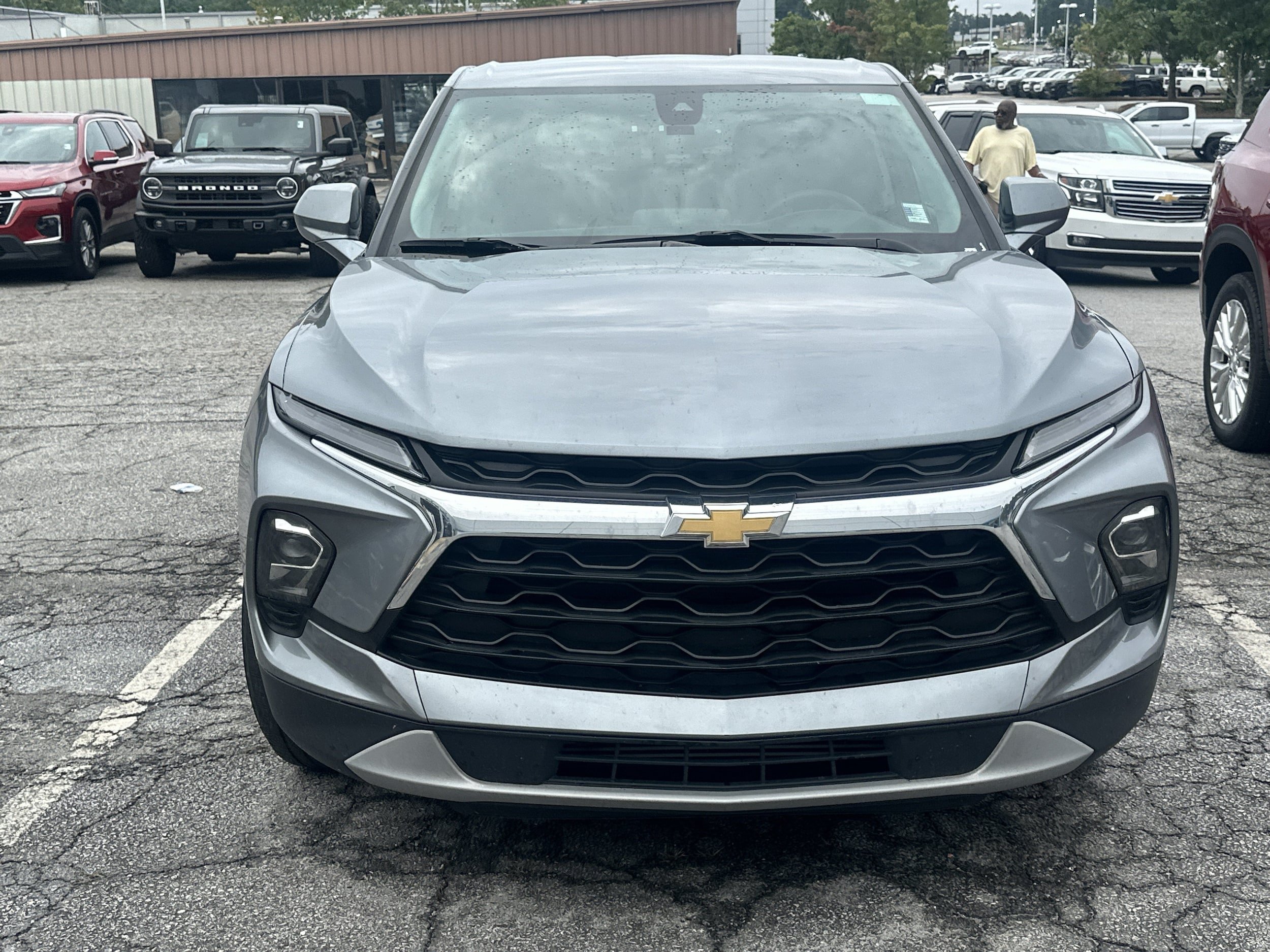 Used 2025 Chevrolet Blazer LT FWD image 34