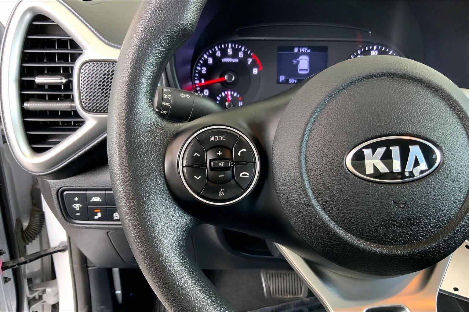 Used 2020 Kia Soul S FWD image 24