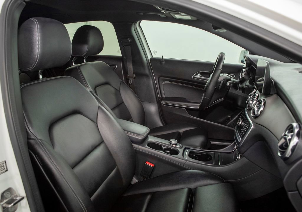 Used 2018 Mercedes-Benz GLA 250 4MATIC image 20