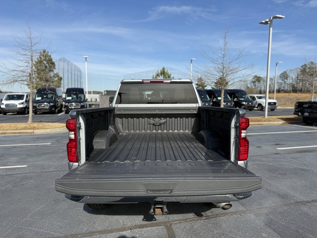 Used 2024 Chevrolet Silverado 2500 LT image 7