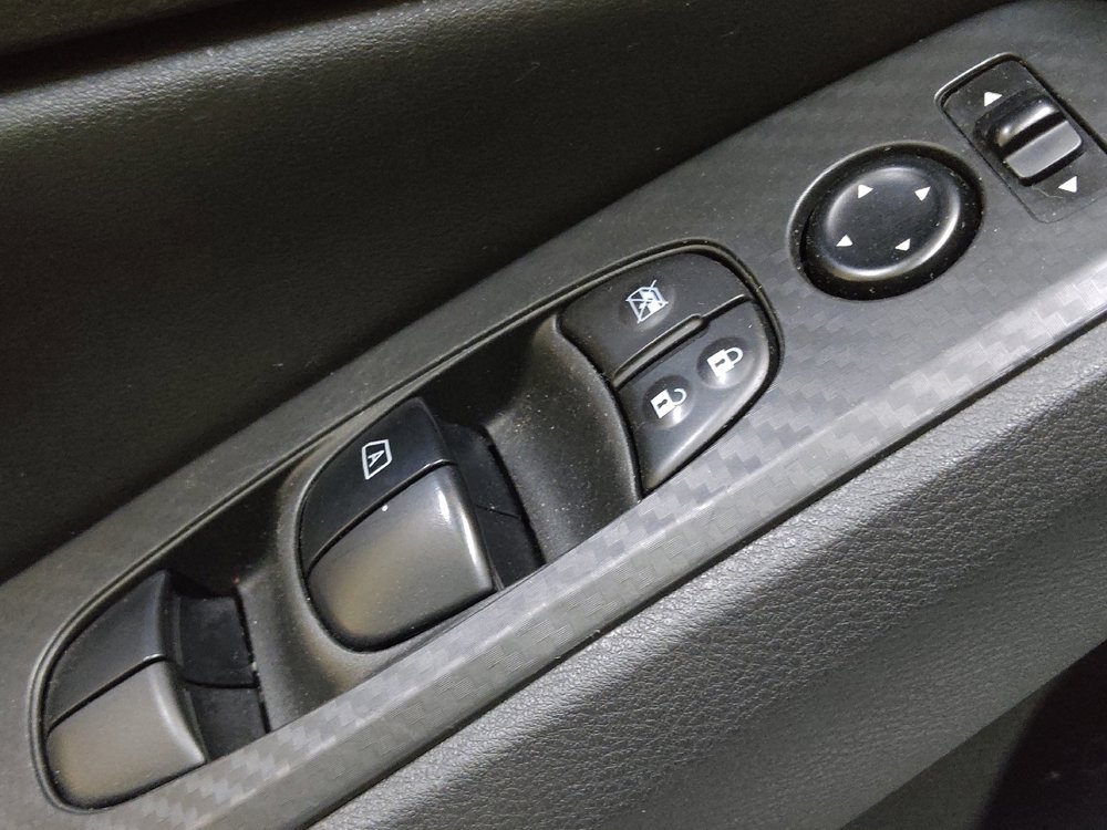 Used 2024 Nissan Altima 2.5 SV image 27