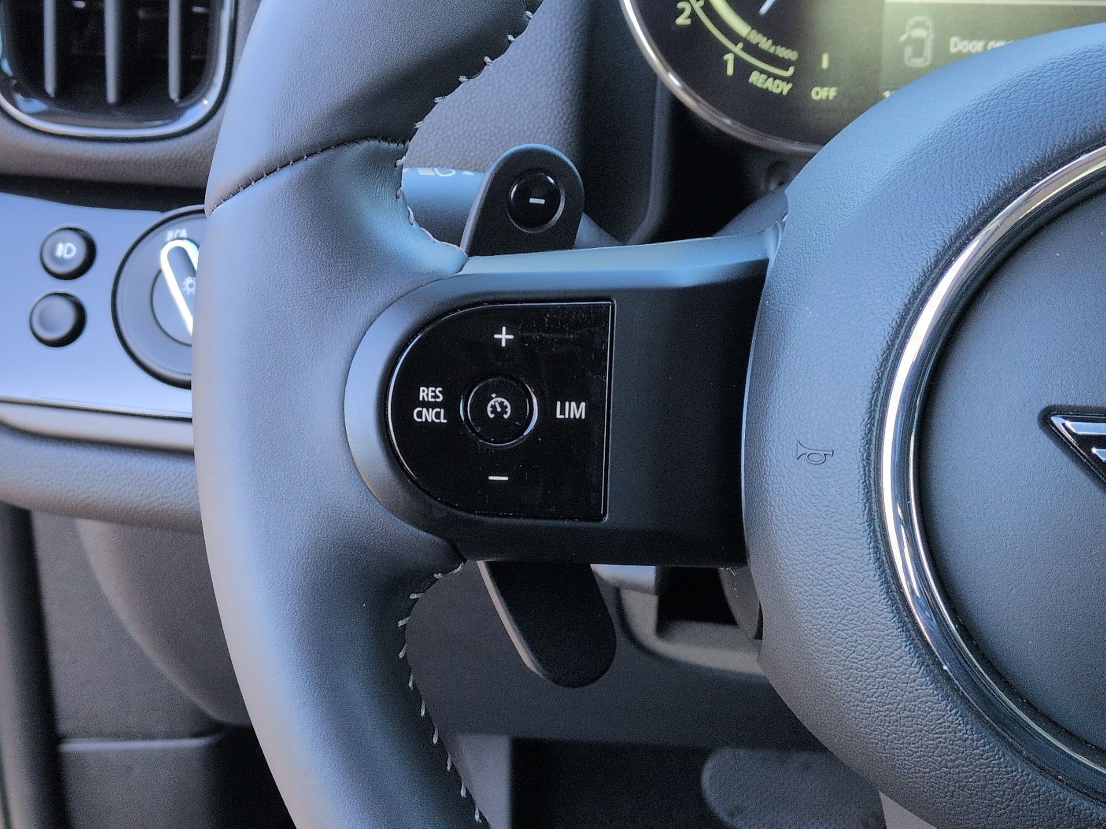 Used 2024 MINI Cooper Countryman S FWD image 19