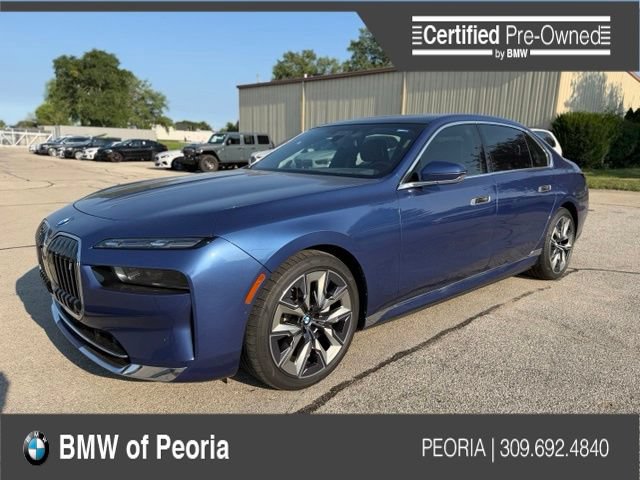 Used 2023 BMW i7 xDrive60 w/ Executive Package 2