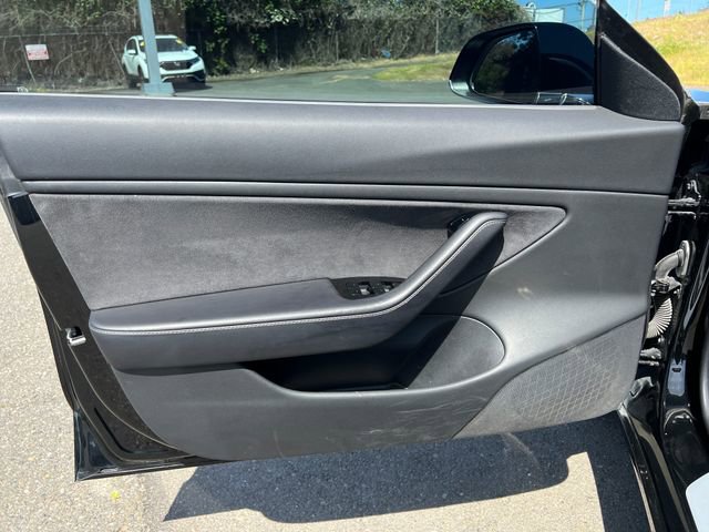 Used 2018 Tesla Model 3 Long Range AWD/4WD image 18