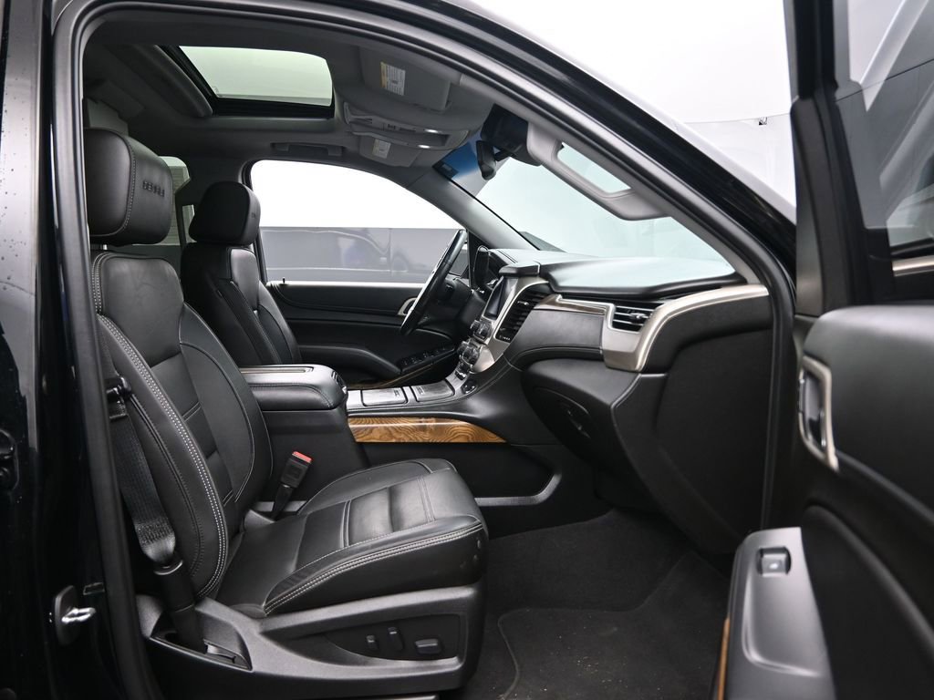 Used 2019 GMC Yukon Denali w/ Denali Ultimate Package image 34
