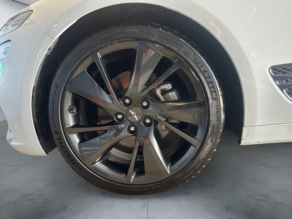 Used 2023 Genesis G70 2.0T w/ Sport Prestige Package RWD image 15