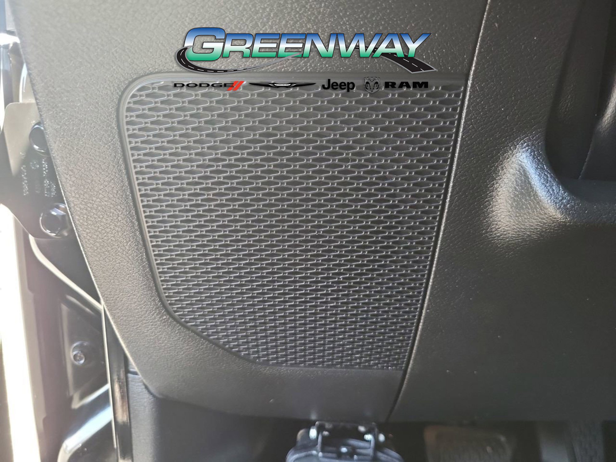 Used 2022 Jeep Gladiator Rubicon w/ Trailer Tow Package image 12