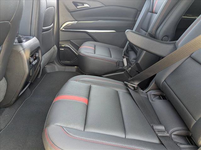 New 2026 Chevrolet Traverse RS w/ LPO, Floor Liner Package image 15