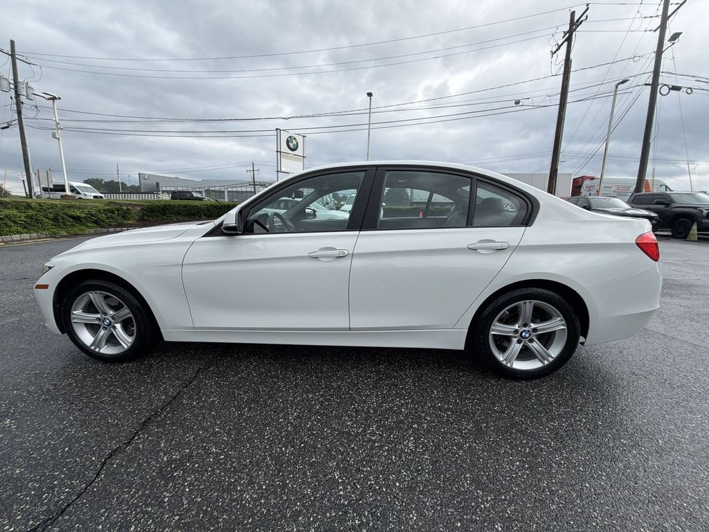 Used 2014 BMW 328i xDrive Sedan AWD/4WD image 11