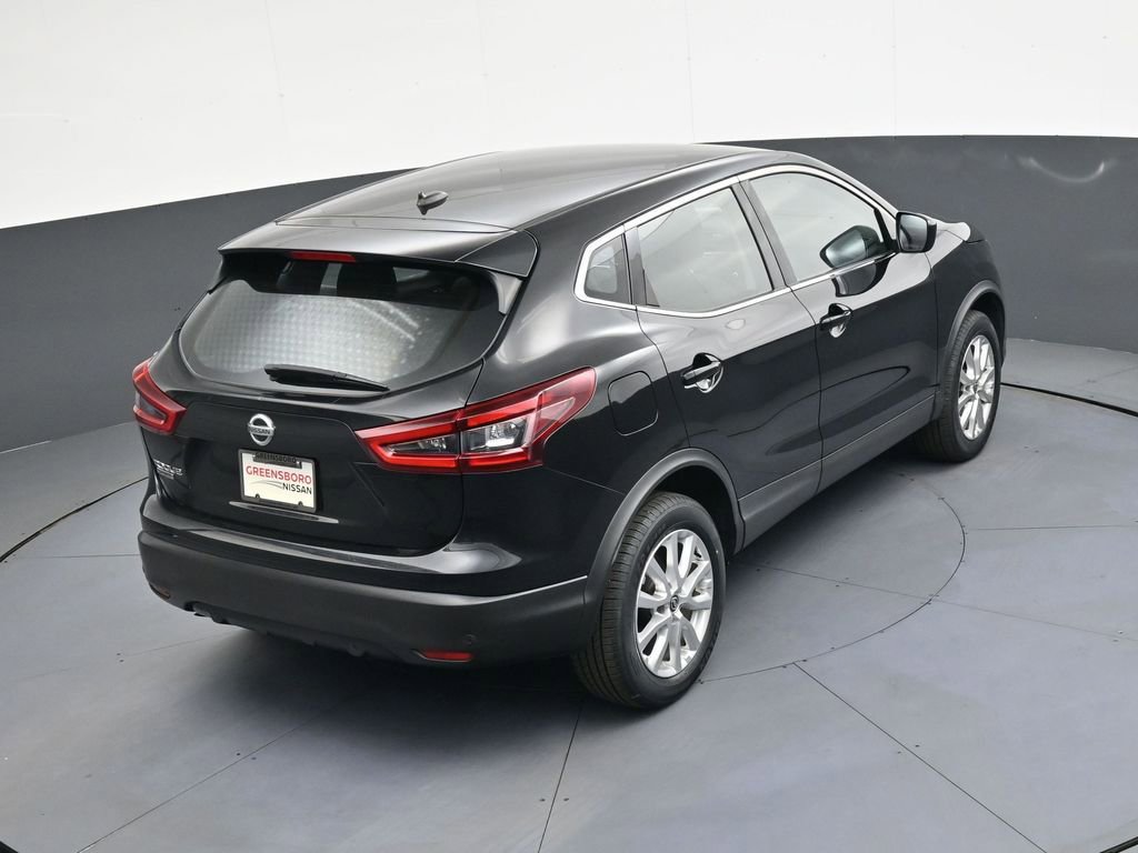 Used 2021 Nissan Rogue Sport S image 26