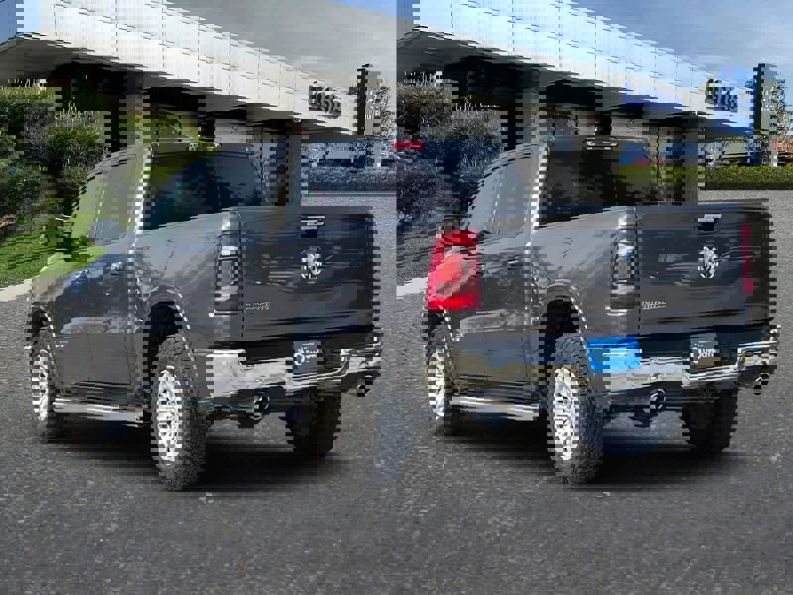 Used 2022 RAM 1500 Laramie image 7