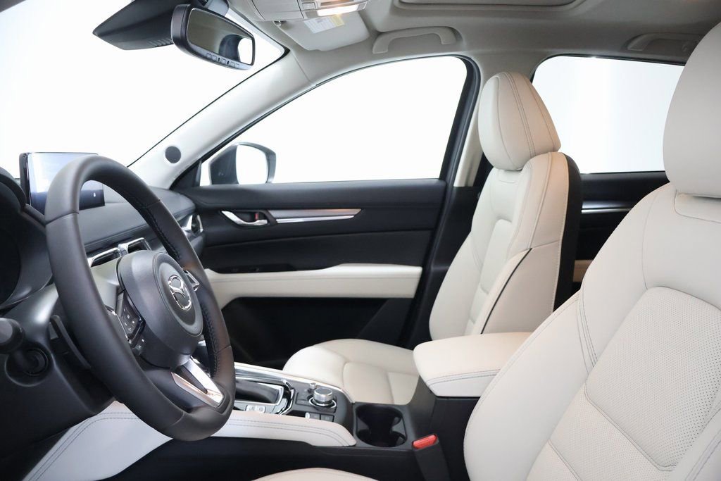 New 2025 MAZDA CX-5 AWD 2.5 S w/ Premium Plus Pkg image 13