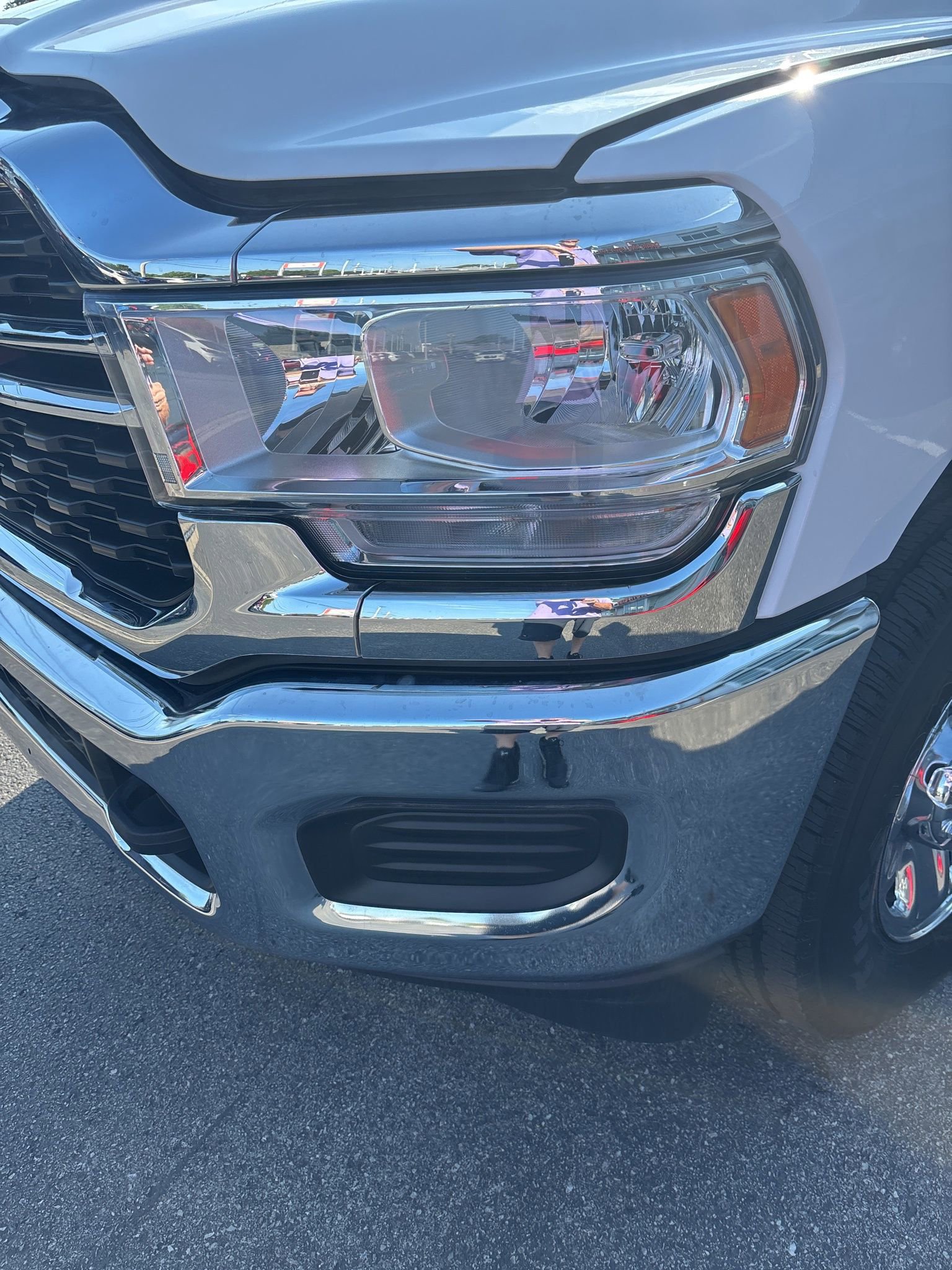 Used 2024 RAM 2500 Tradesman w/ Safety Group image 10