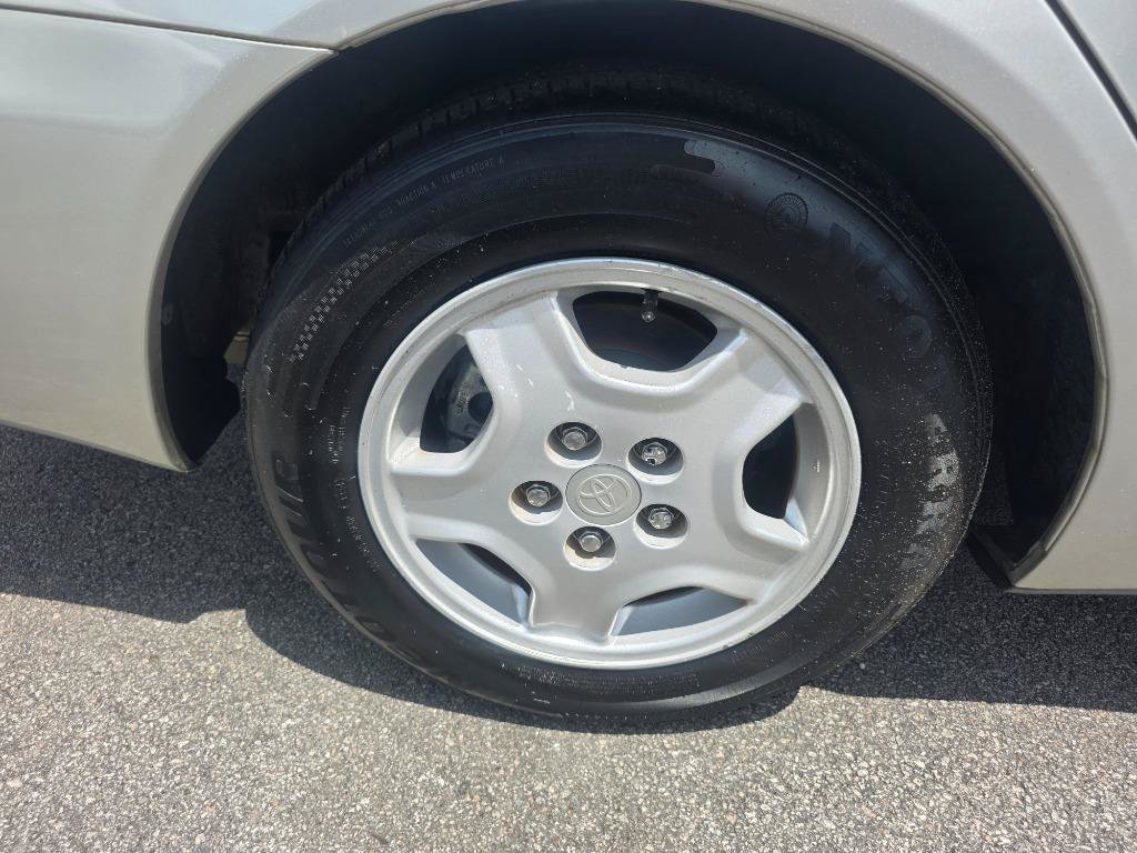 Used 2002 Toyota Camry LE FWD image 20