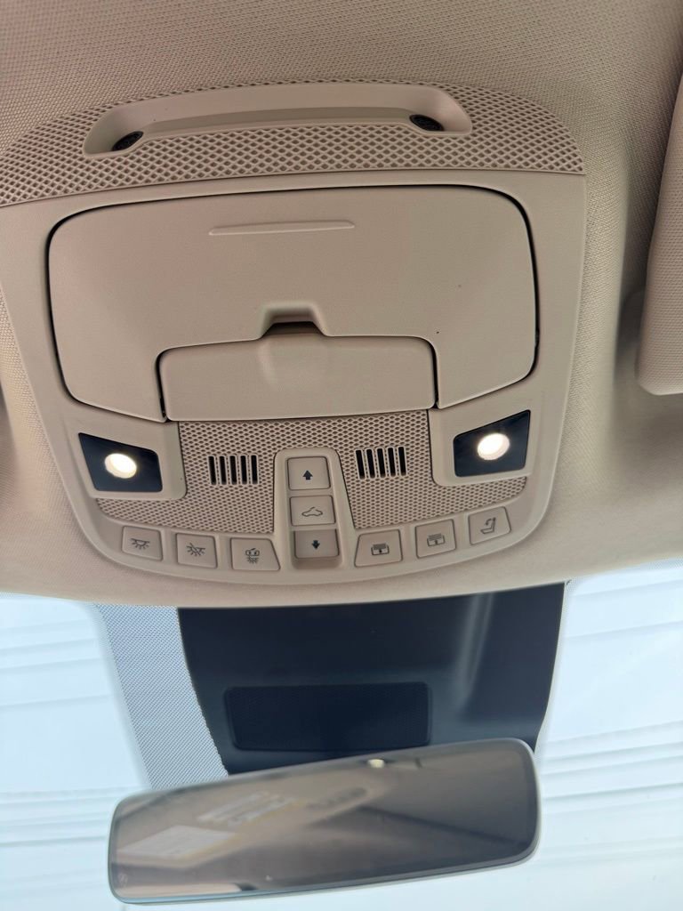 Used 2021 Lincoln Navigator Reserve w/ Luxury Package image 23