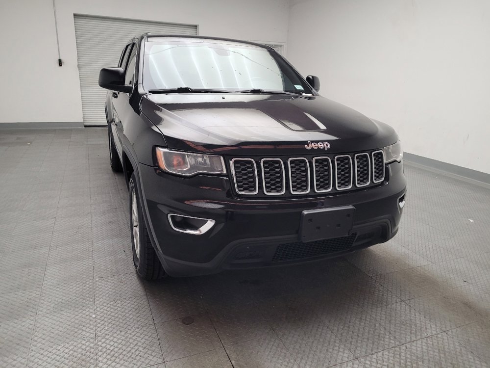 Used 2018 Jeep Grand Cherokee Laredo RWD image 14
