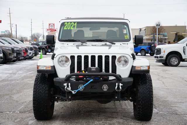 Used 2021 Jeep Gladiator Willys image 2