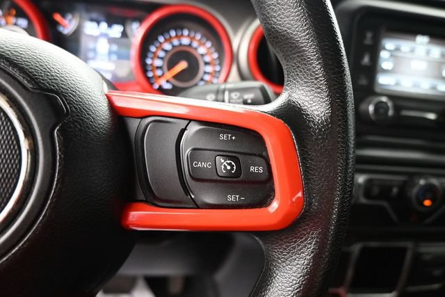 Used 2018 Jeep Wrangler Sport AWD/4WD image 13
