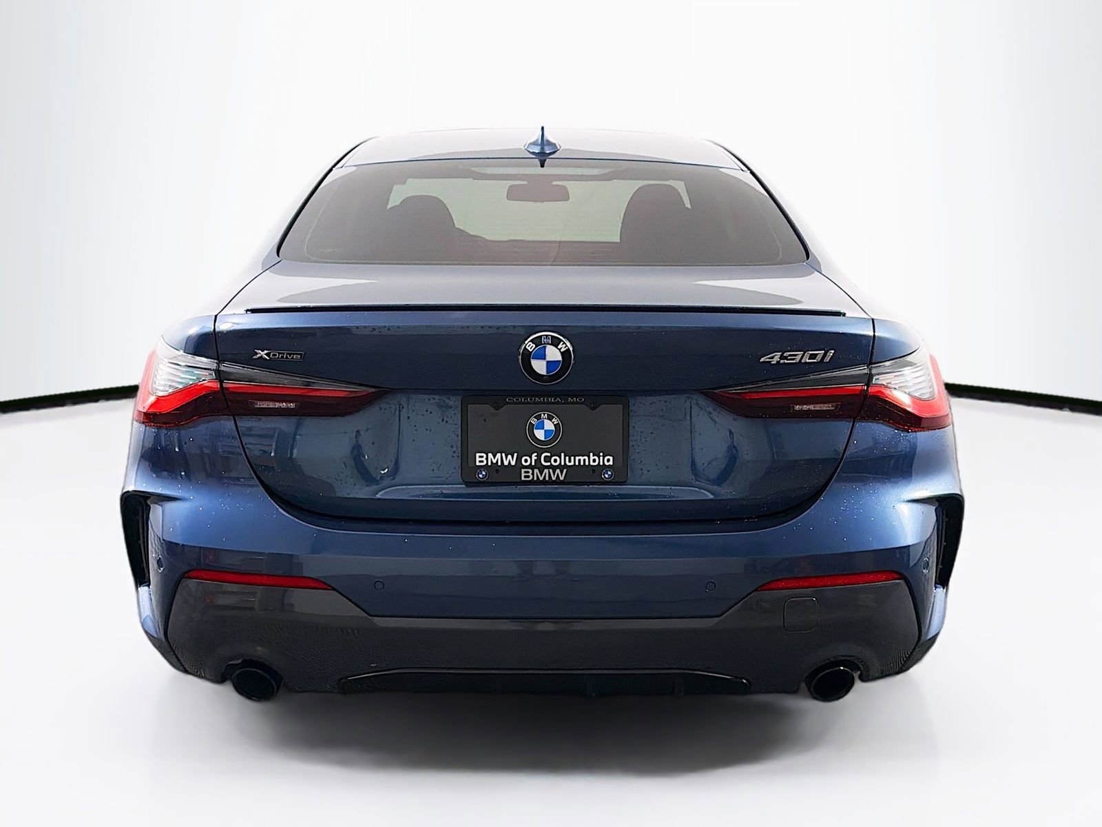 Used 2022 BMW 430i xDrive Coupe w/ M Sport Package image 6