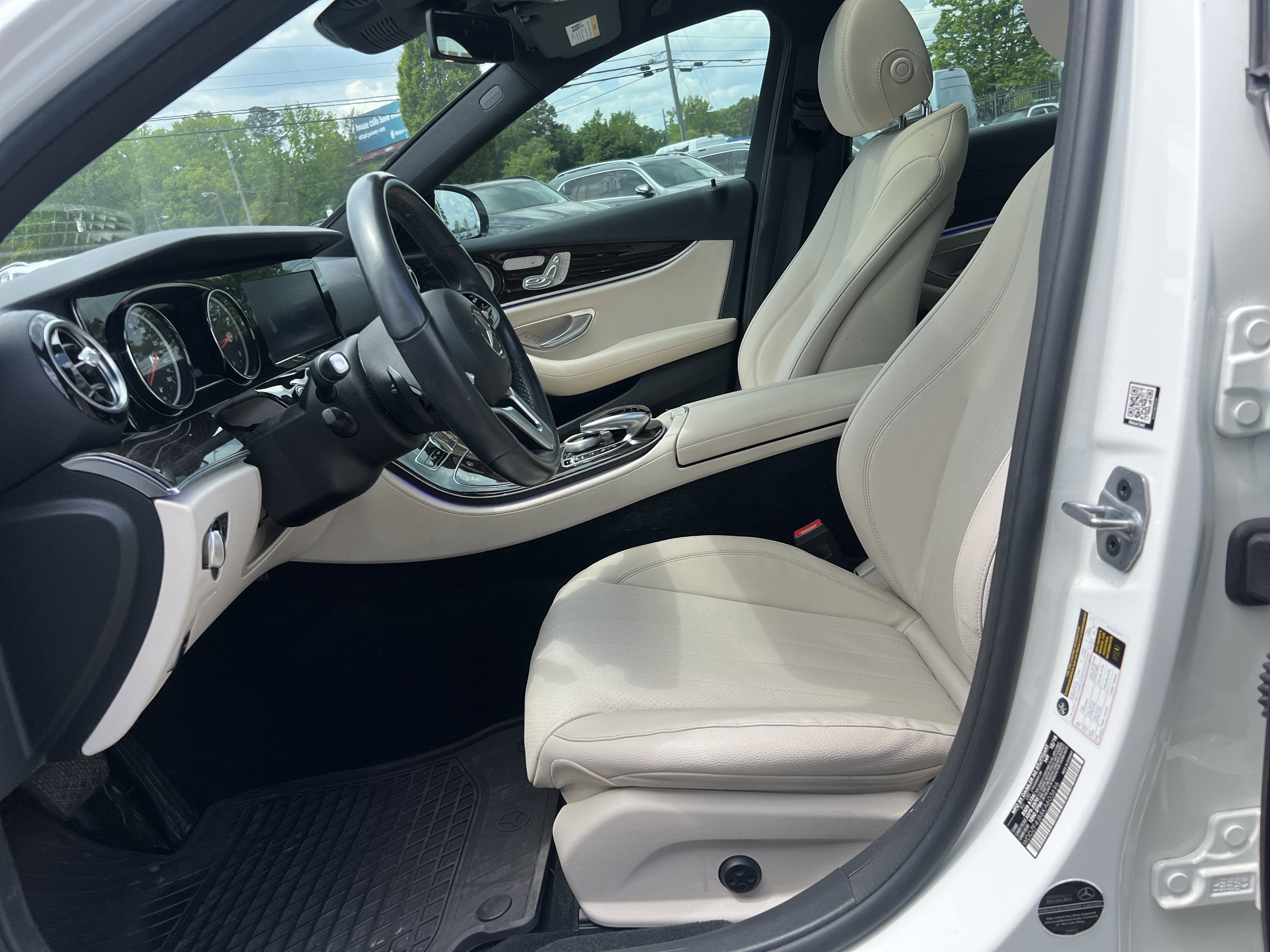 Certified 2019 Mercedes-Benz E 300 image 17
