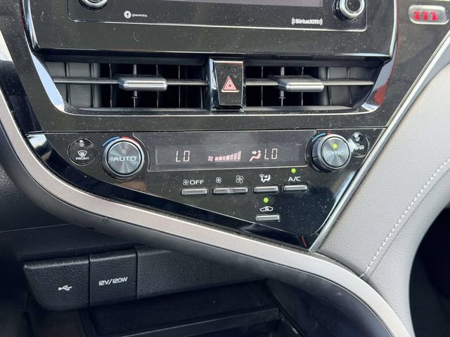Used 2024 Toyota Camry SE FWD image 21