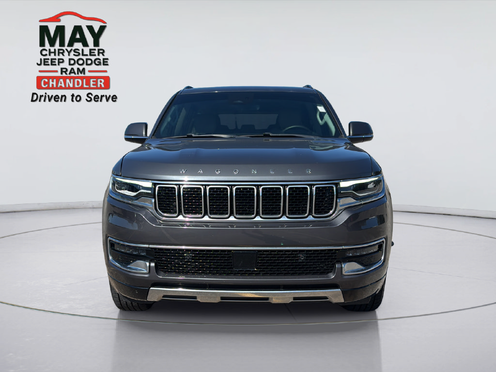 Used 2022 Jeep Wagoneer Series III RWD image 2