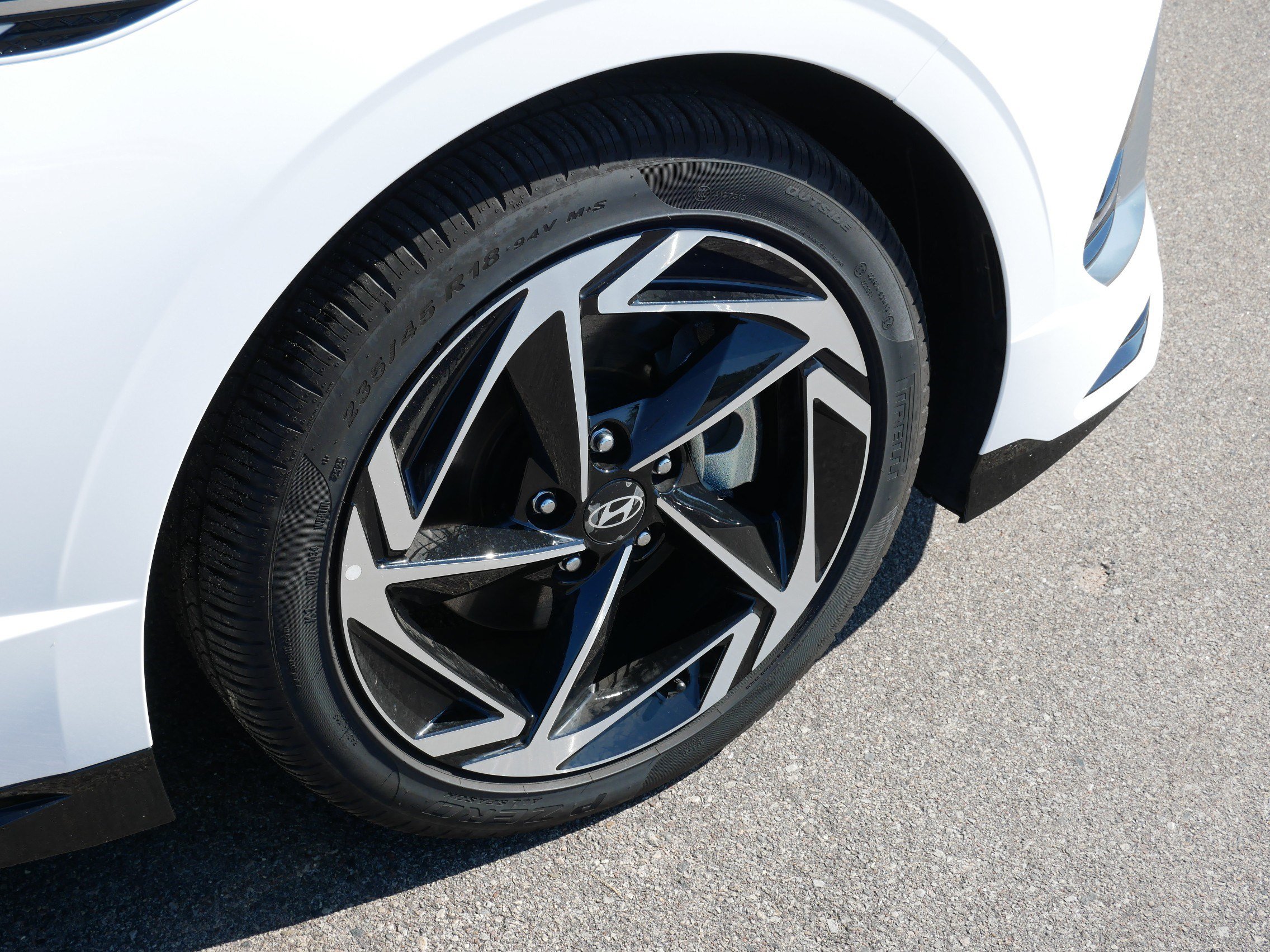 Certified 2026 Hyundai Sonata SEL AWD/4WD image 12