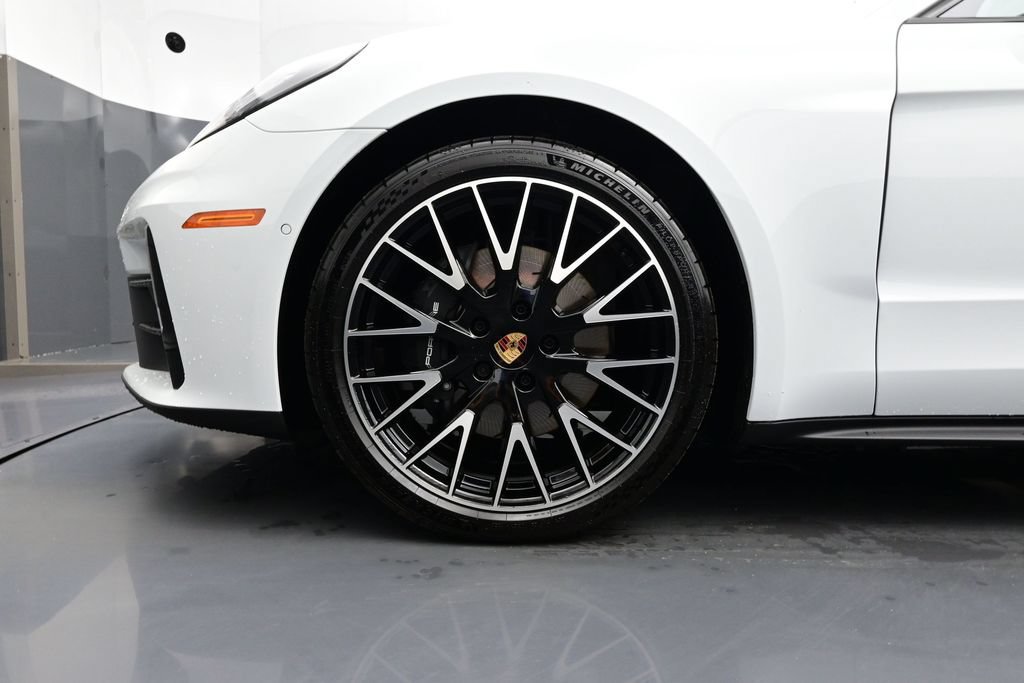 New 2026 Porsche Panamera 4 AWD/4WD image 6