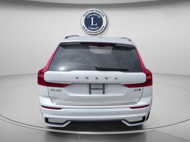 Used 2024 Volvo XC60 B5 Plus AWD/4WD image 7