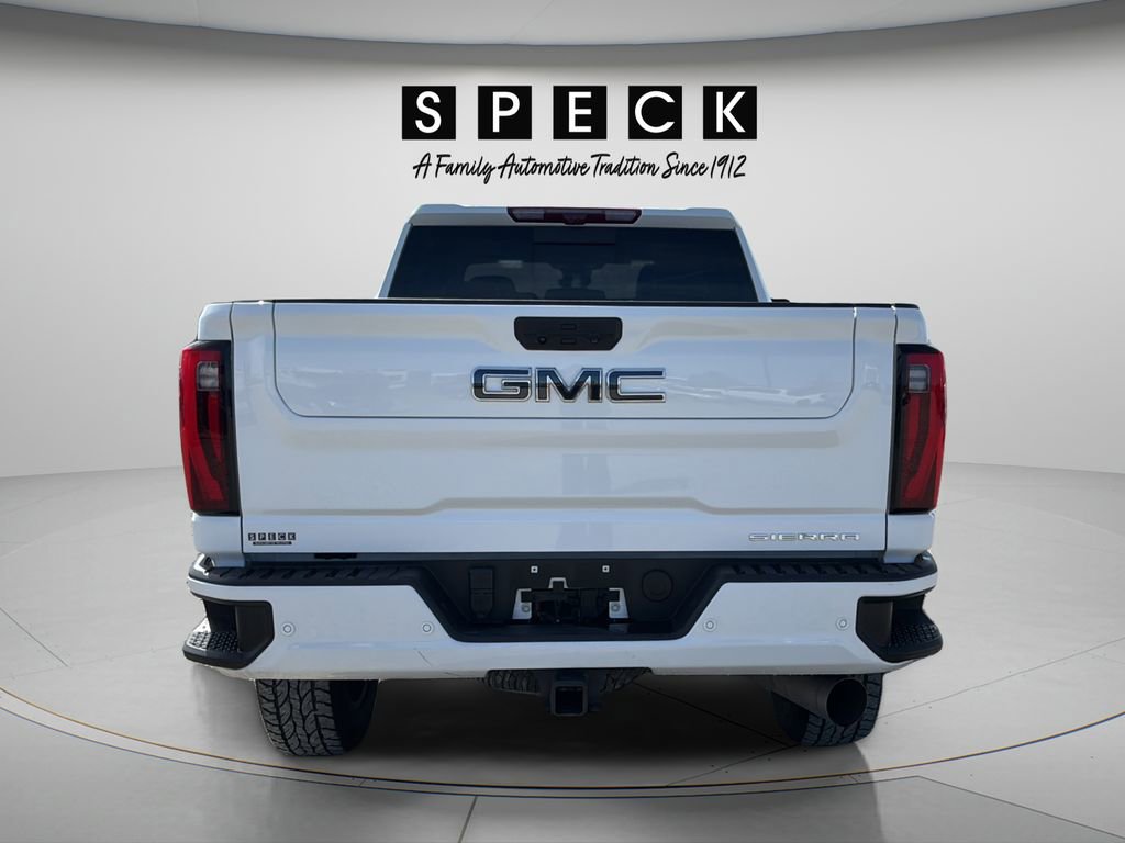 Used 2024 GMC Sierra 3500 Denali Ultimate AWD/4WD image 6