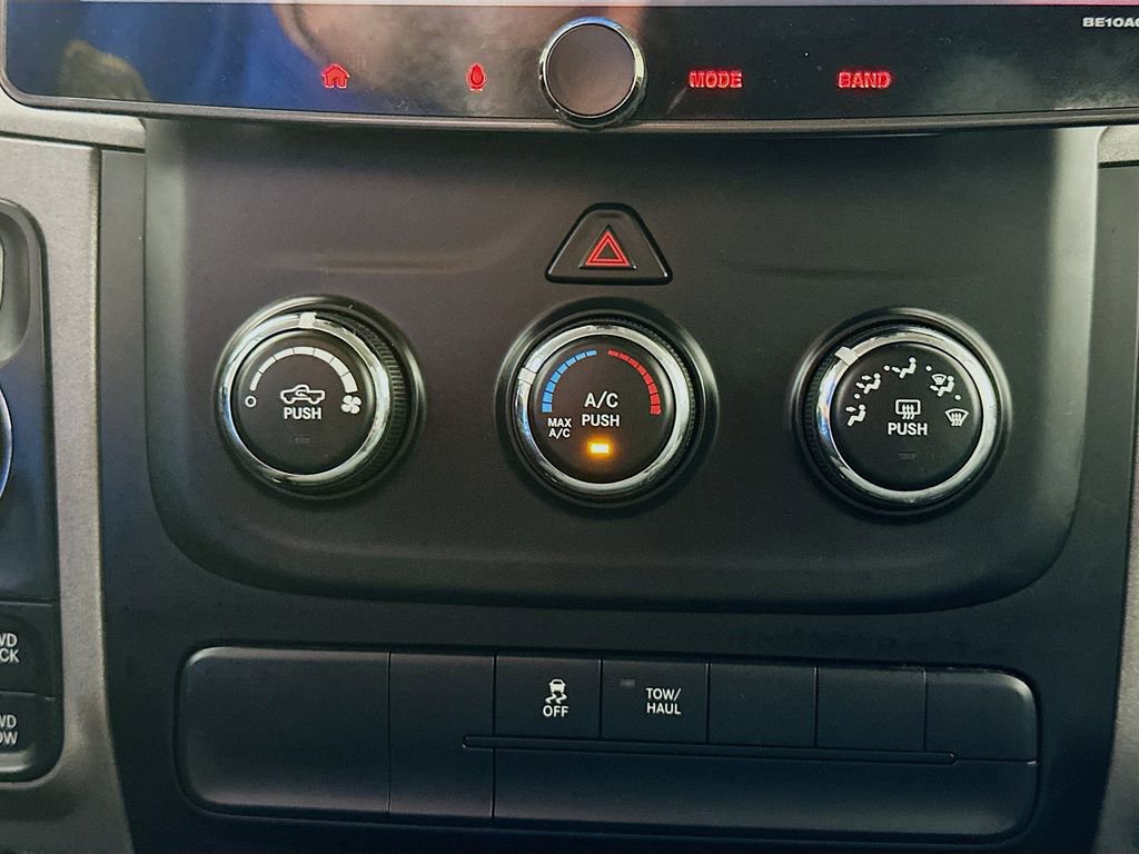 Used 2015 RAM 1500 Tradesman w/ Popular Equipment Group AWD/4WD image 18