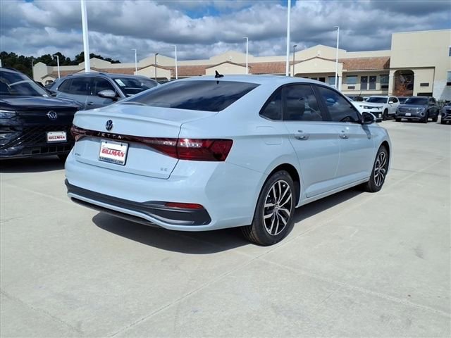 New 2026 Volkswagen Jetta SE FWD image 6