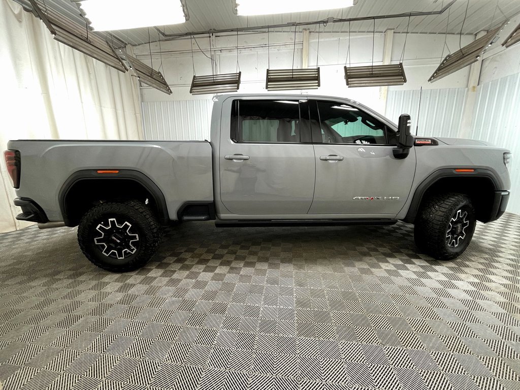 Used 2024 GMC Sierra 2500 AT4X image 28