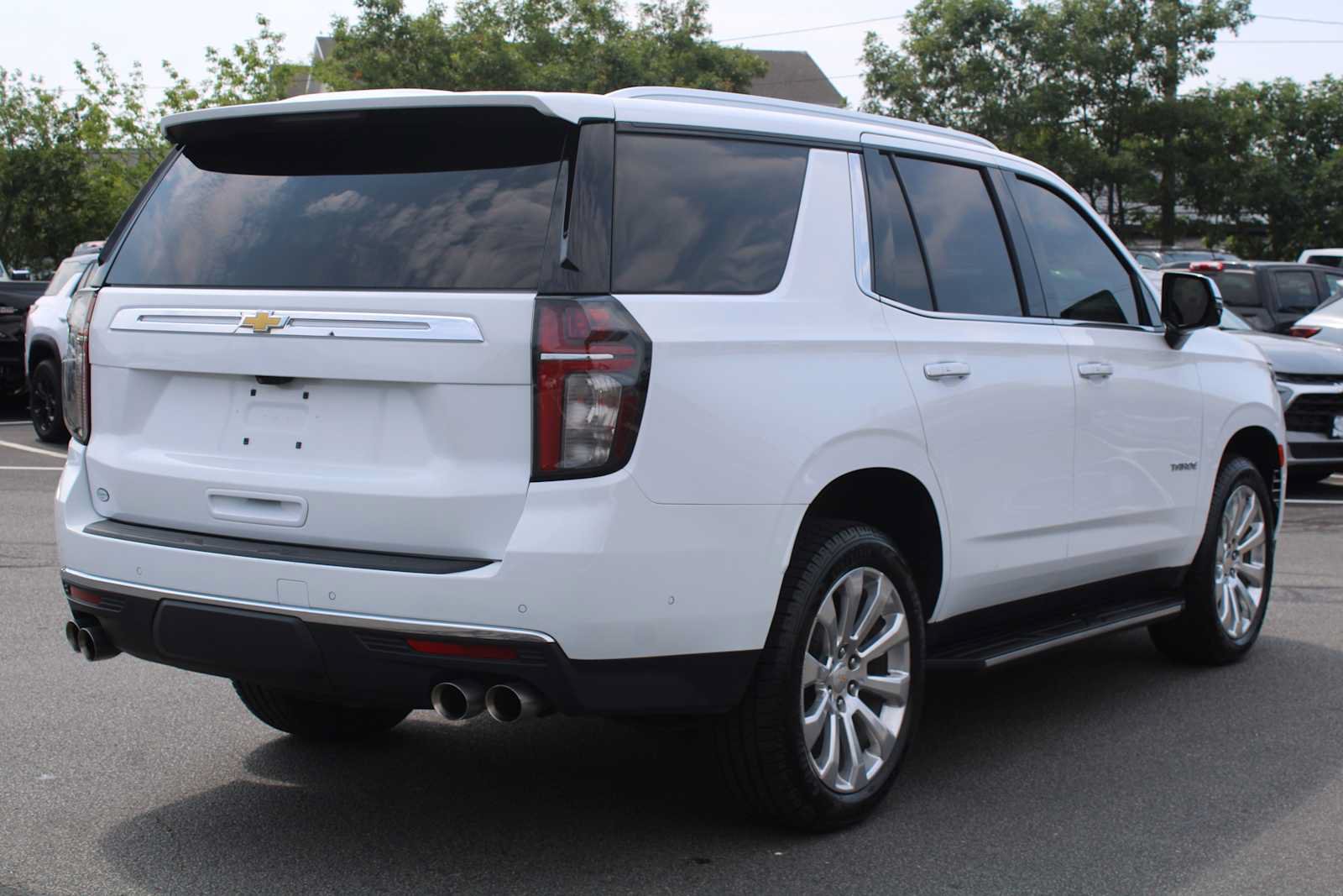 Certified 2023 Chevrolet Tahoe Premier w/ Advanced Technology Package AWD/4WD image 7