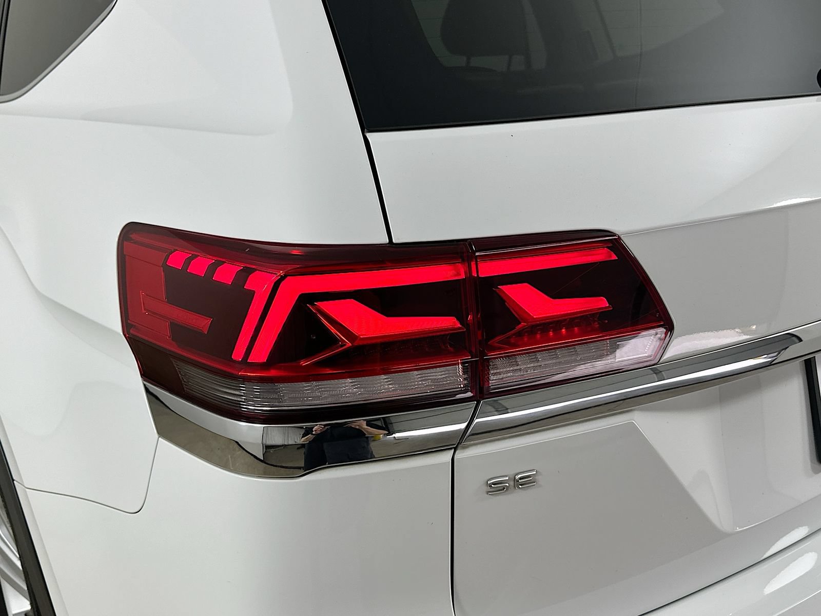 Certified 2023 Volkswagen Atlas SE AWD/4WD image 12
