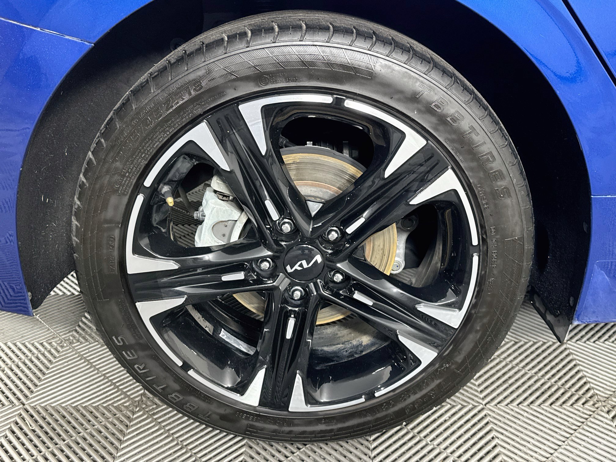 Used 2022 Kia K5 GT-Line FWD image 31