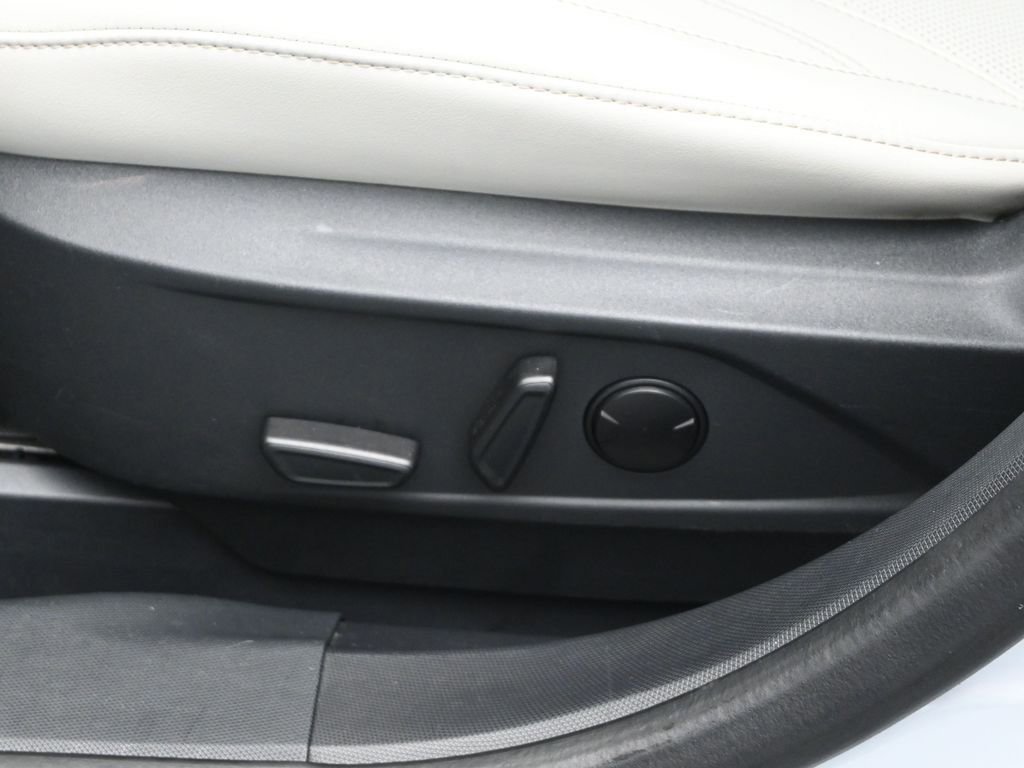 Used 2021 Ford Mustang Mach-E Premium image 10