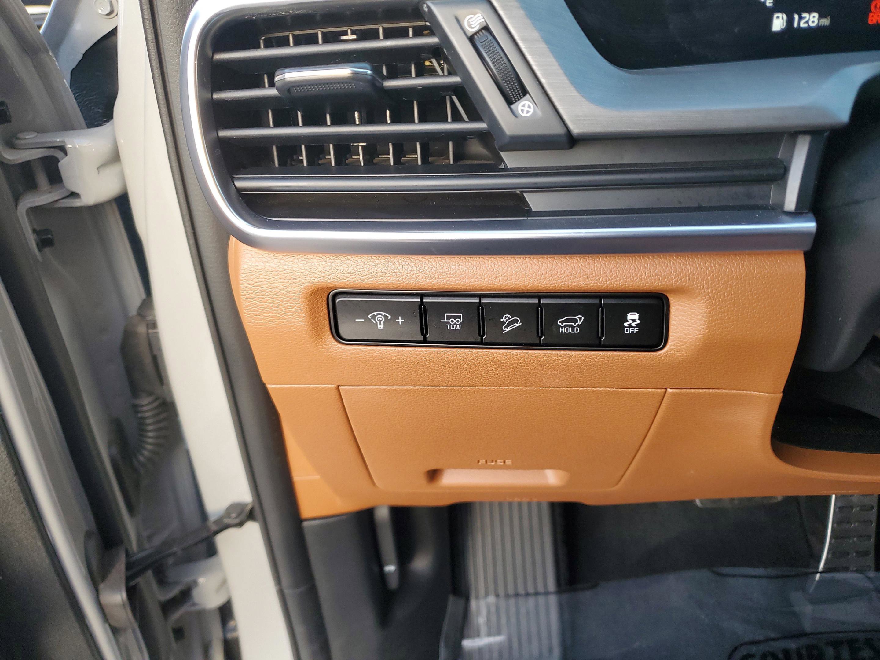 Certified 2024 Kia Telluride SX X-Line image 30