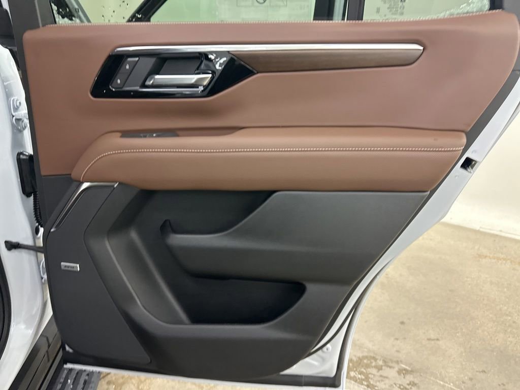 New 2026 Chevrolet Tahoe High Country AWD/4WD image 20