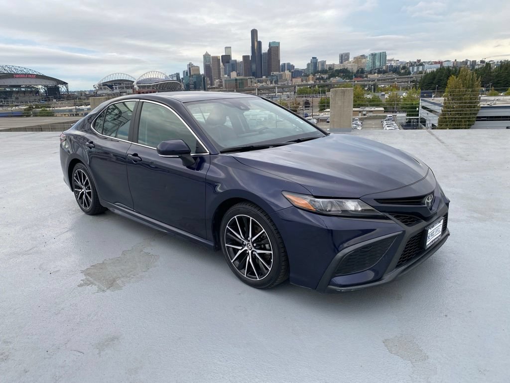 Used 2021 Toyota Camry SE w/ Cold Weather Package AWD/4WD image 26
