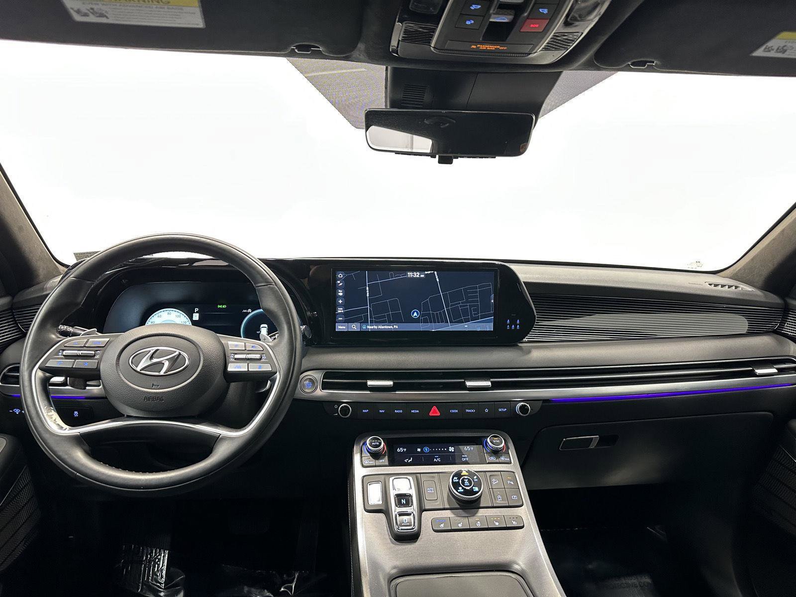 Used 2023 Hyundai Palisade Calligraphy image 21